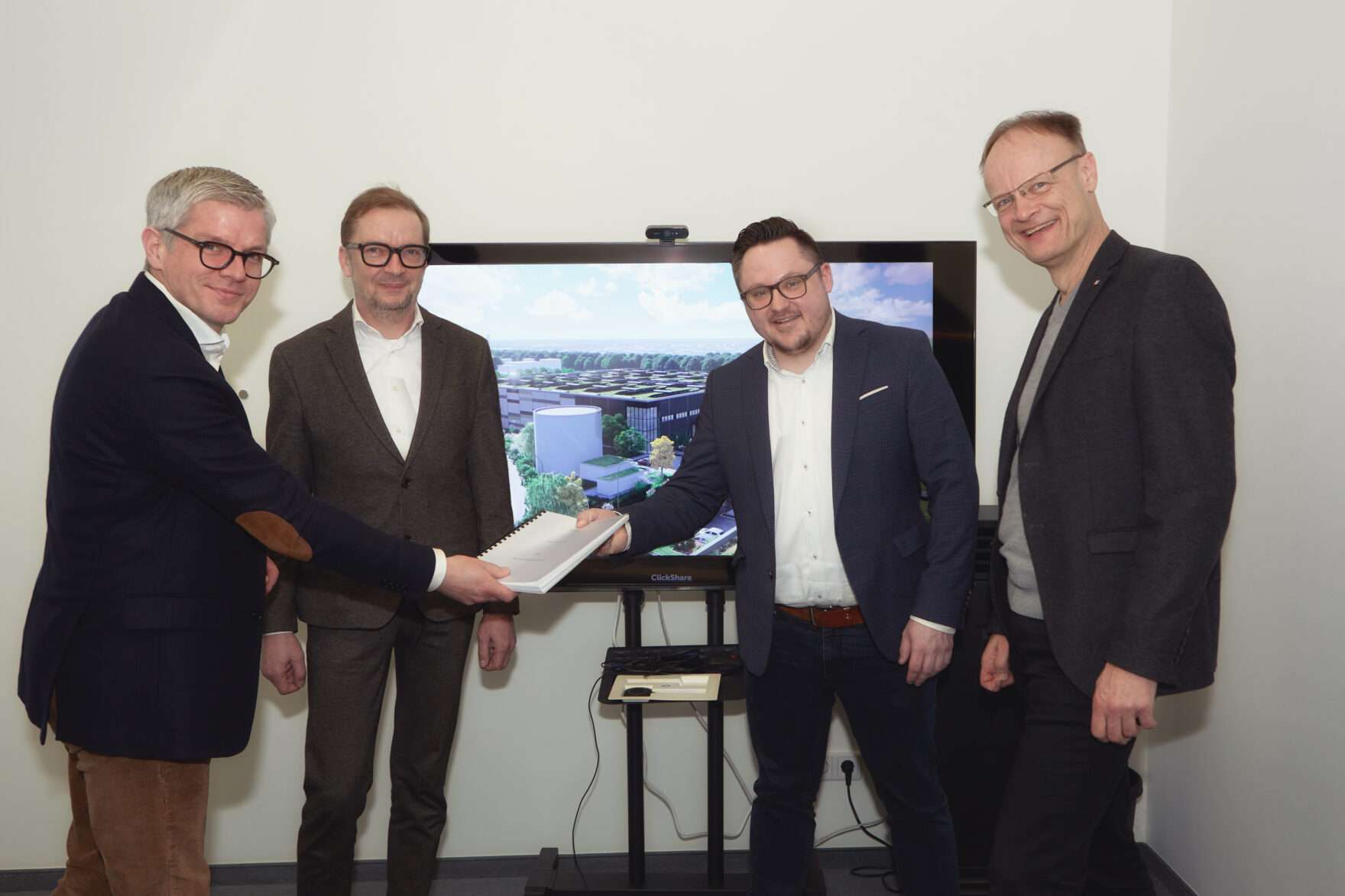 Unterzeichnung des Mietvertrages Fuchsberger Damm 